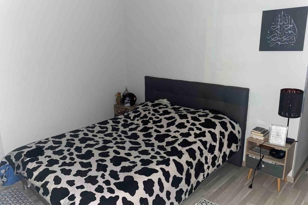 Meyzieu : Superbe Appartement Tres Cosy. 메이쥬 외부 사진
